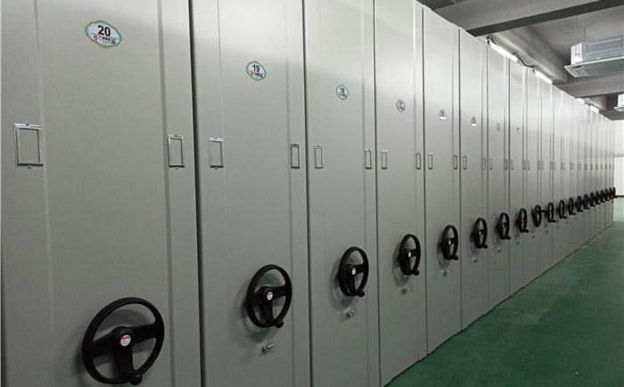 庫(kù)房密集架圖 庫(kù)房密集架圖