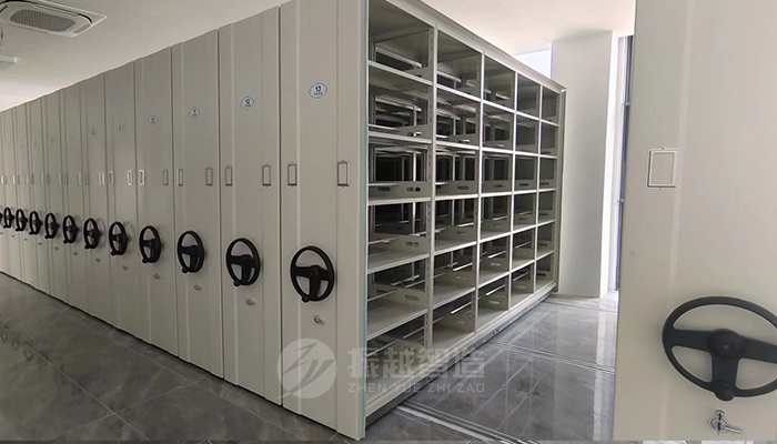 1696922831359521.jpg 智能電動(dòng)密集柜軌道式移動(dòng)檔案架 (49).jpg